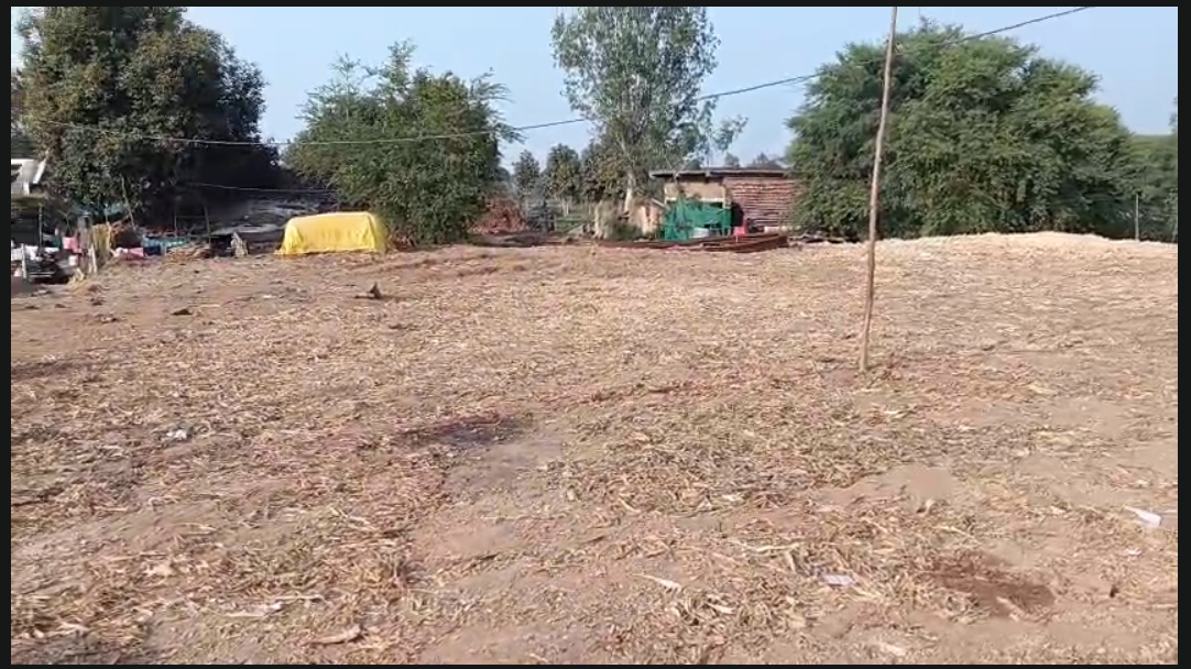 Prime Commercial Plot on Chargawa State Highway – 8,000 Sq Ft